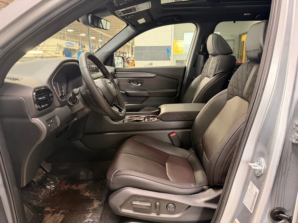 New 2026 Honda Pilot Black Edition image 12
