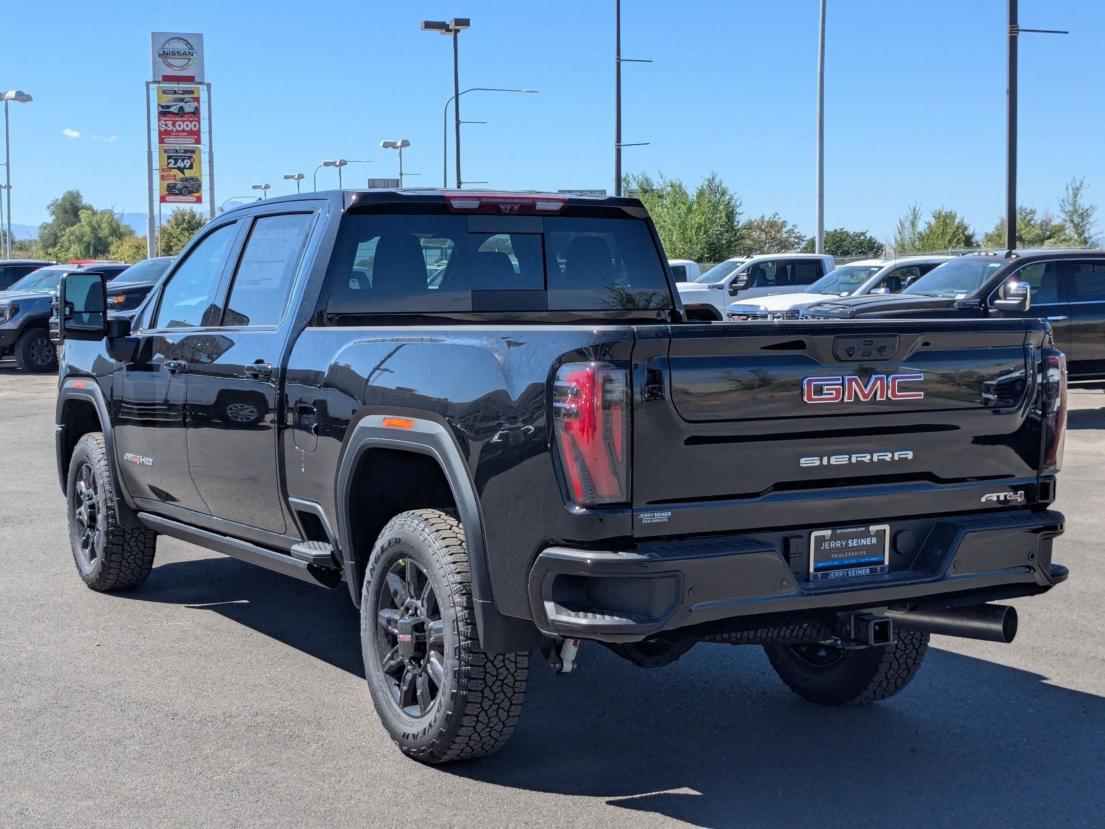 New 2026 GMC Sierra 3500 AT4 w/ AT4 Premium Plus Package image 3