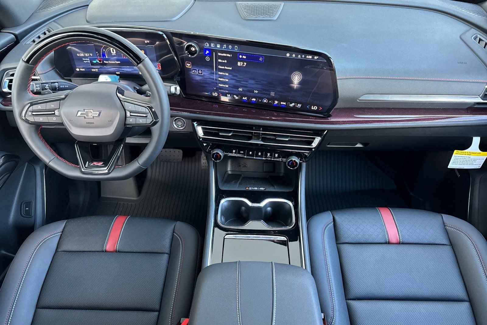 New 2026 Chevrolet Traverse RS w/ LPO, Floor Liner Package AWD/4WD image 12