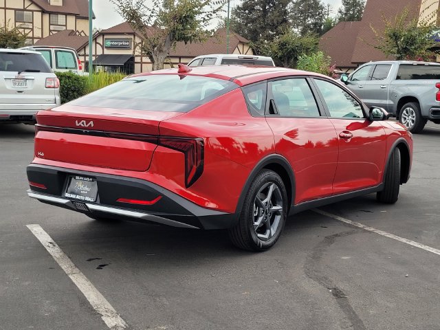 New 2026 Kia K4 FWD image 4