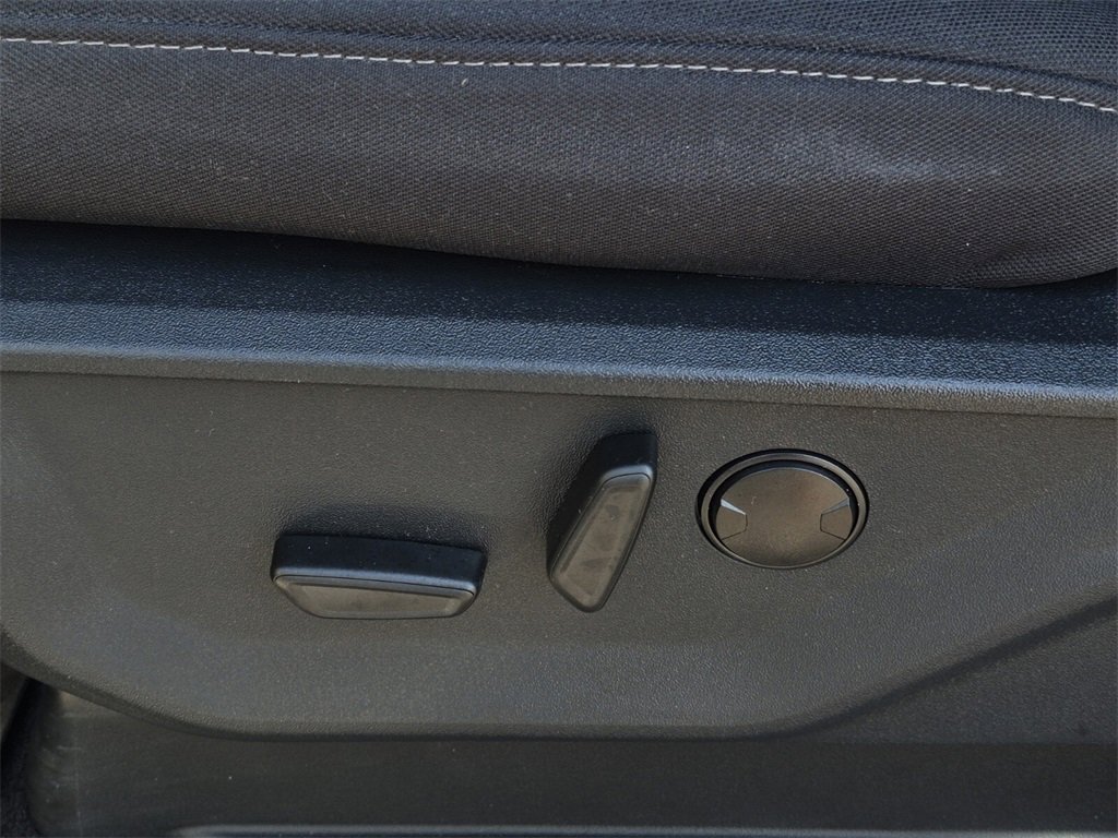 Used 2025 Ford F150 XLT w/ Equipment Group 302A MID image 37