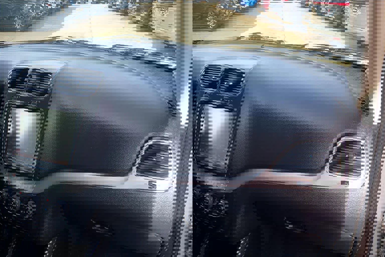 Used 2019 Dodge Journey Crossroad image 18