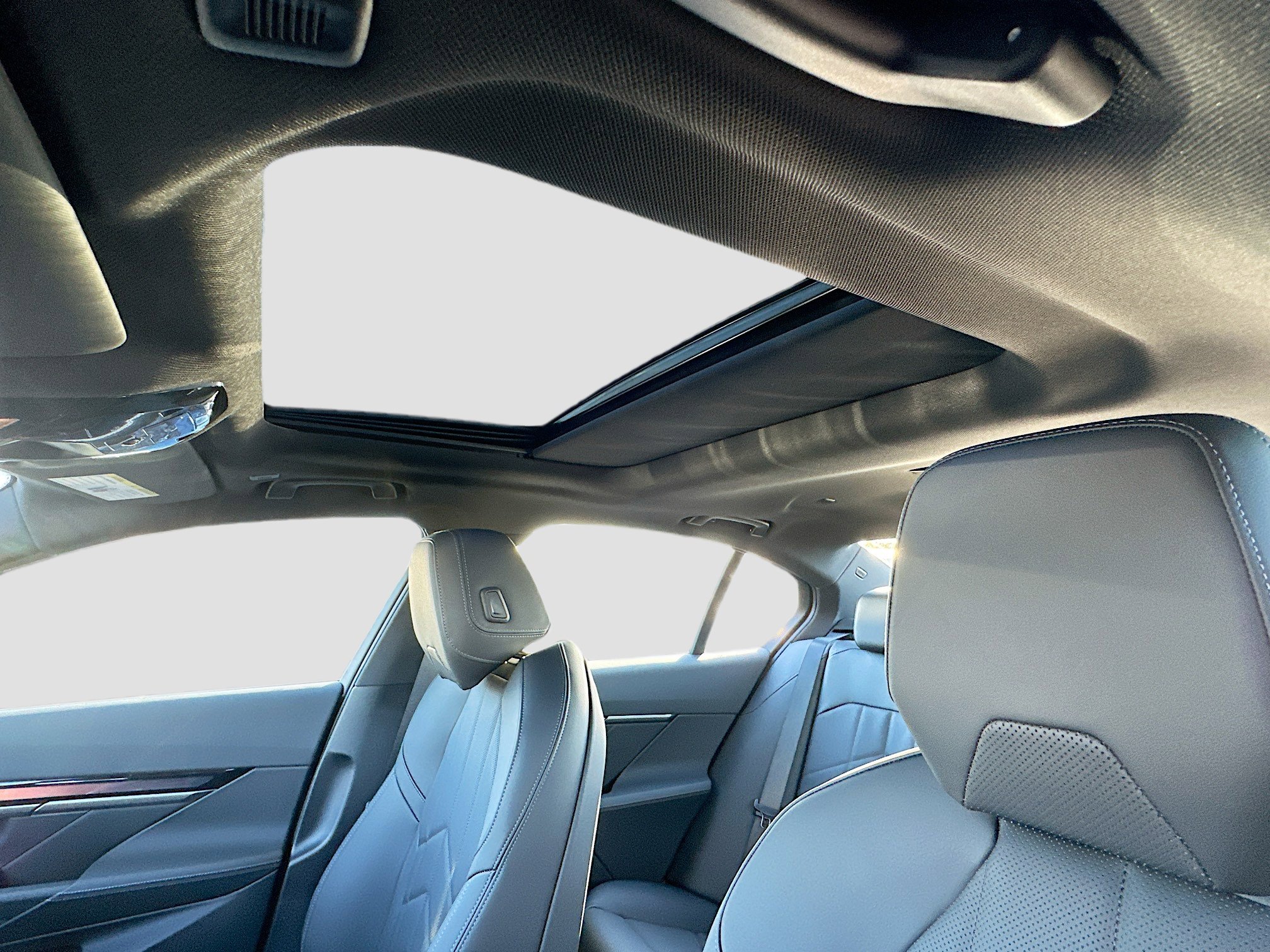 New 2026 BMW 540i xDrive 540i xDrive w/ M Sport Package image 16