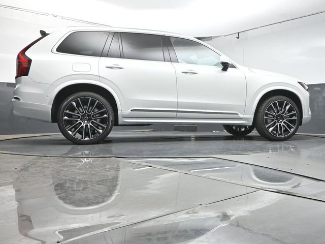 Used 2026 Volvo XC90 B6 Plus w/ Protection Package Premier AWD/4WD image 40