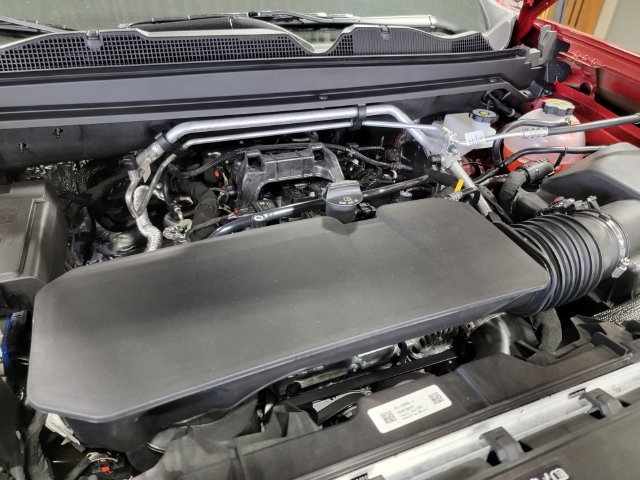 New 2026 Chevrolet Colorado ZR2 w/ Technology Package AWD/4WD image 32