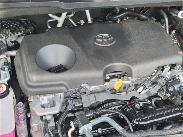 Certified 2024 Toyota Sienna XLE FWD image 24