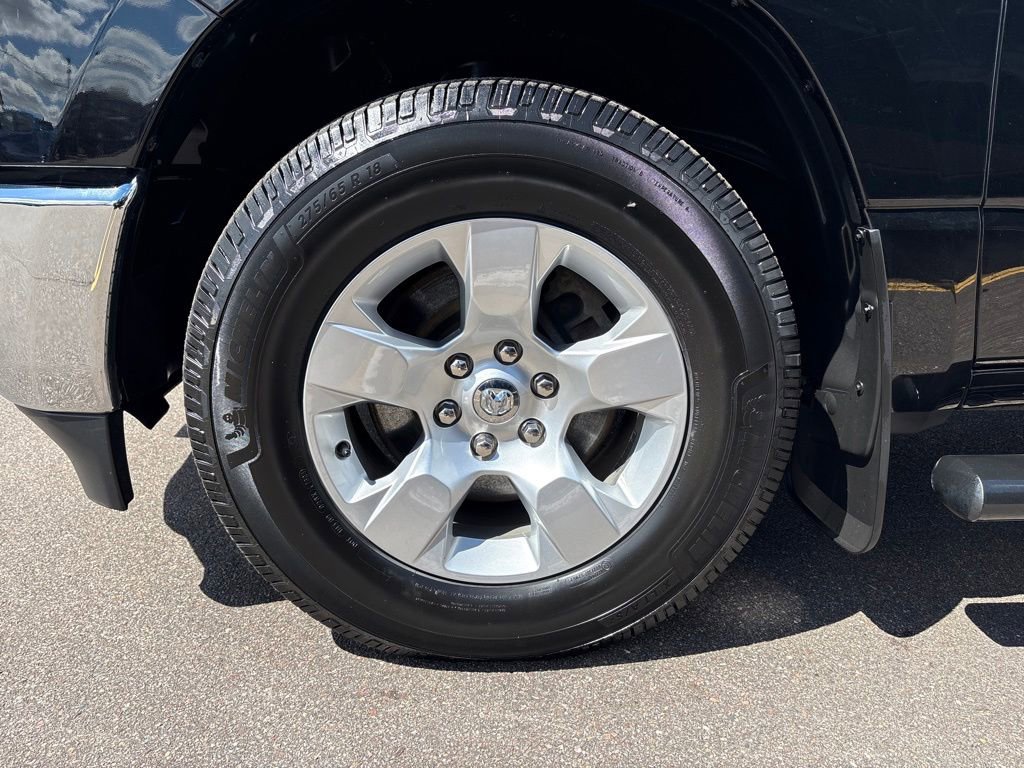 Certified 2019 RAM 1500 Big Horn AWD/4WD image 10