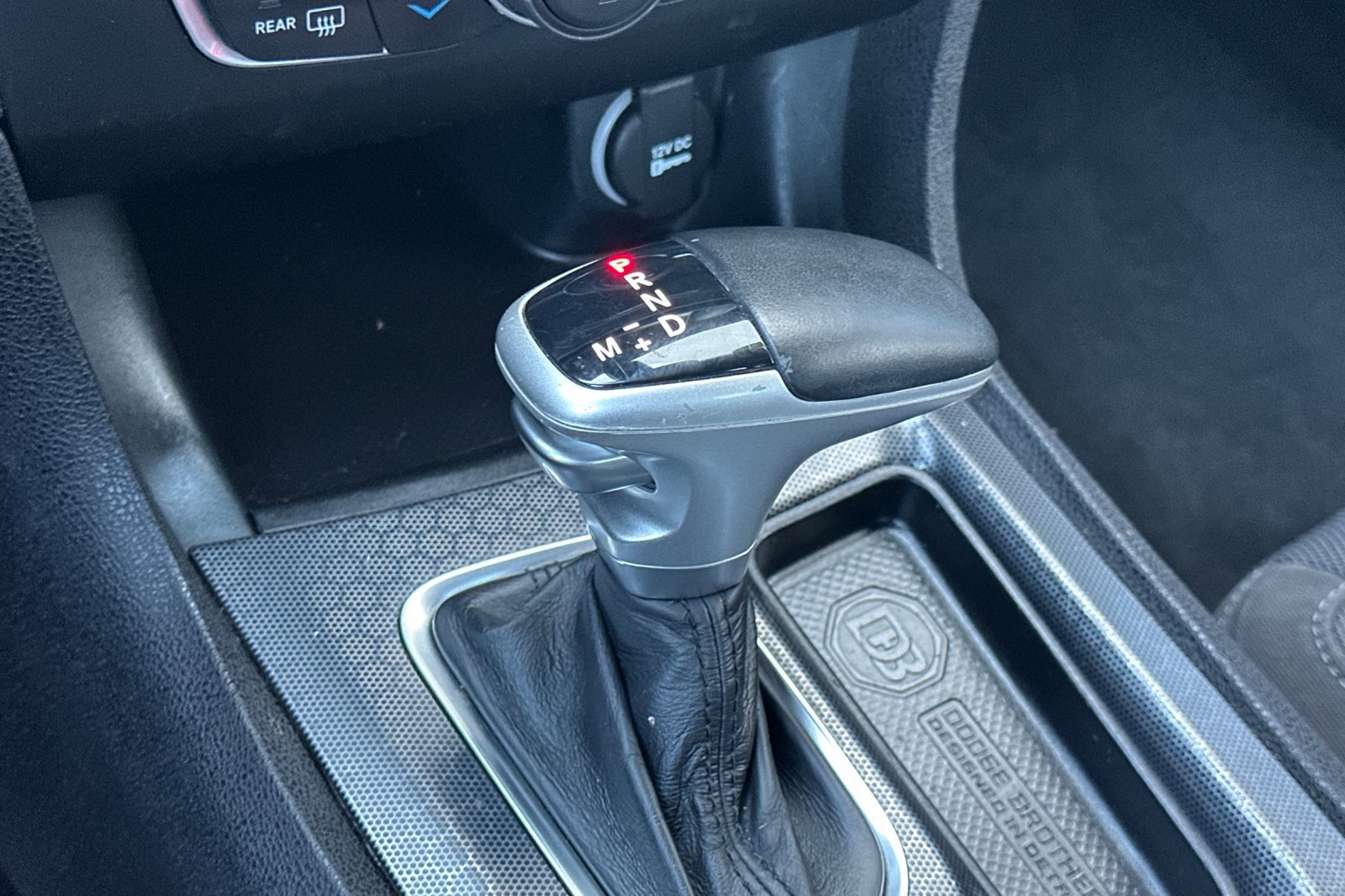 Used 2016 Dodge Charger SXT RWD image 19