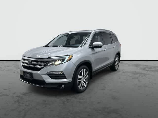 Used 2018 Honda Pilot Touring image 7