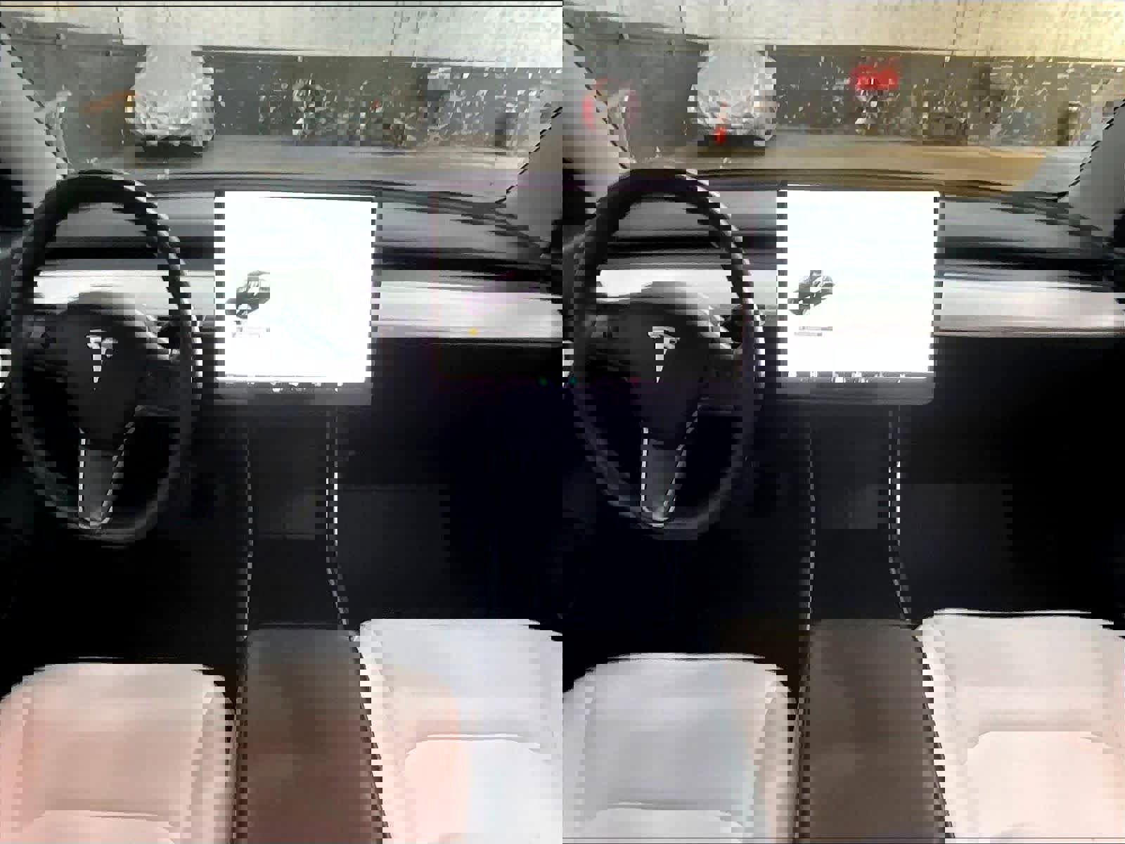 Used 2020 Tesla Model 3 Standard Range image 16