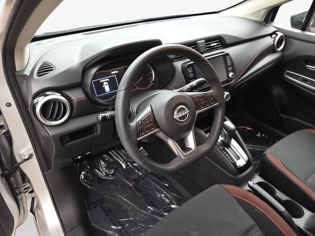 Used 2024 Nissan Versa SR FWD image 16