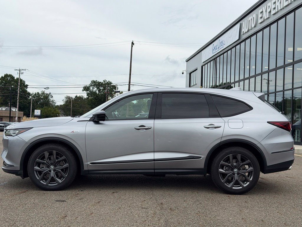 Used 2024 Acura MDX A-Spec AWD/4WD image 2