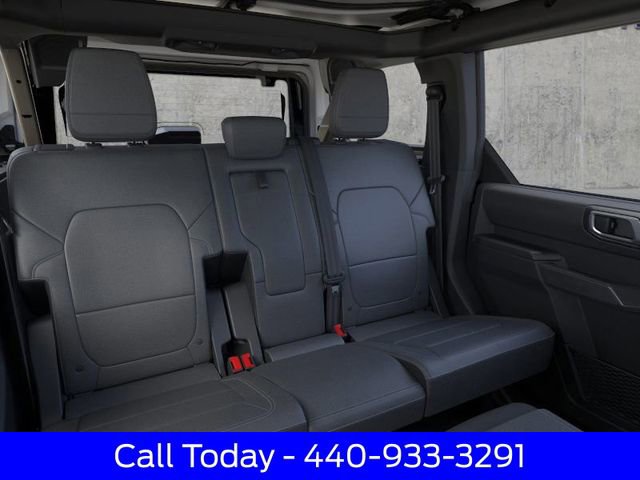 New 2026 Ford Bronco Badlands w/ Sasquatch Package image 13