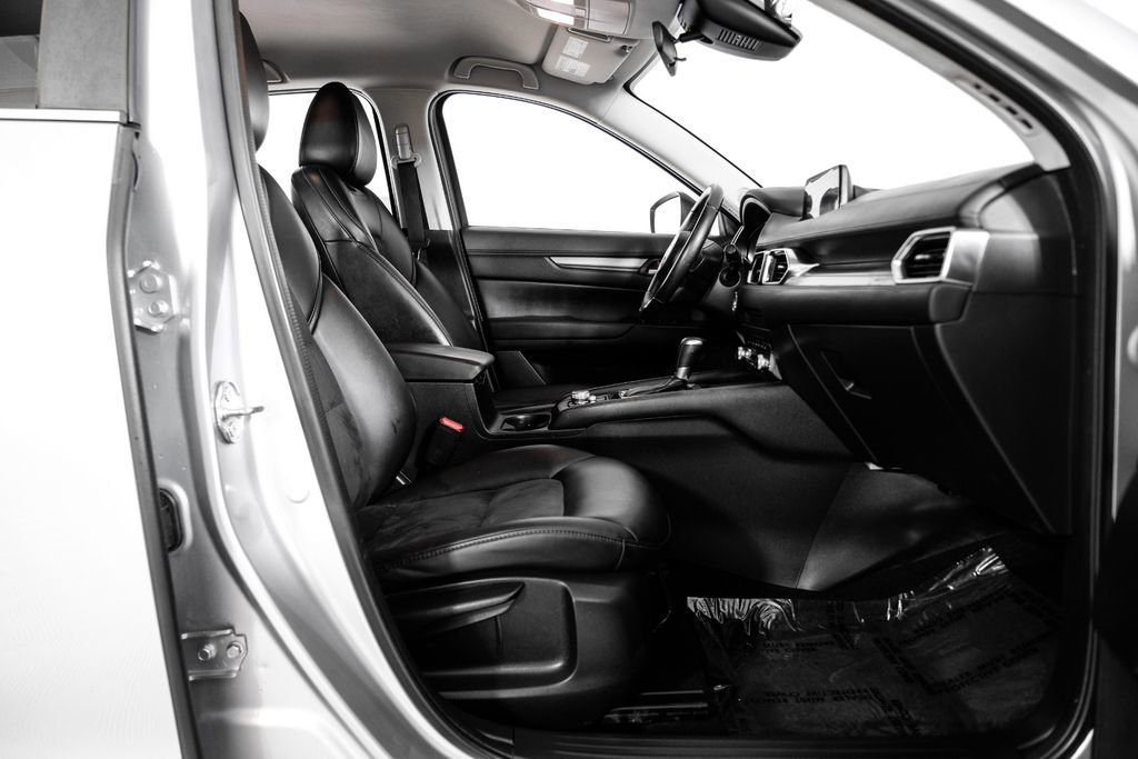 Used 2020 MAZDA CX-5 Touring image 35
