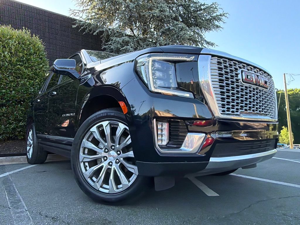 Used 2023 GMC Yukon Denali AWD/4WD image 8