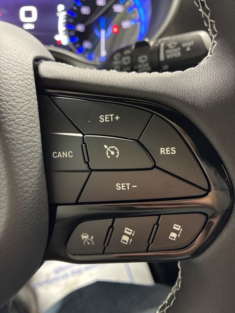 New 2026 Chrysler Pacifica Select w/ S Appearance Package image 16