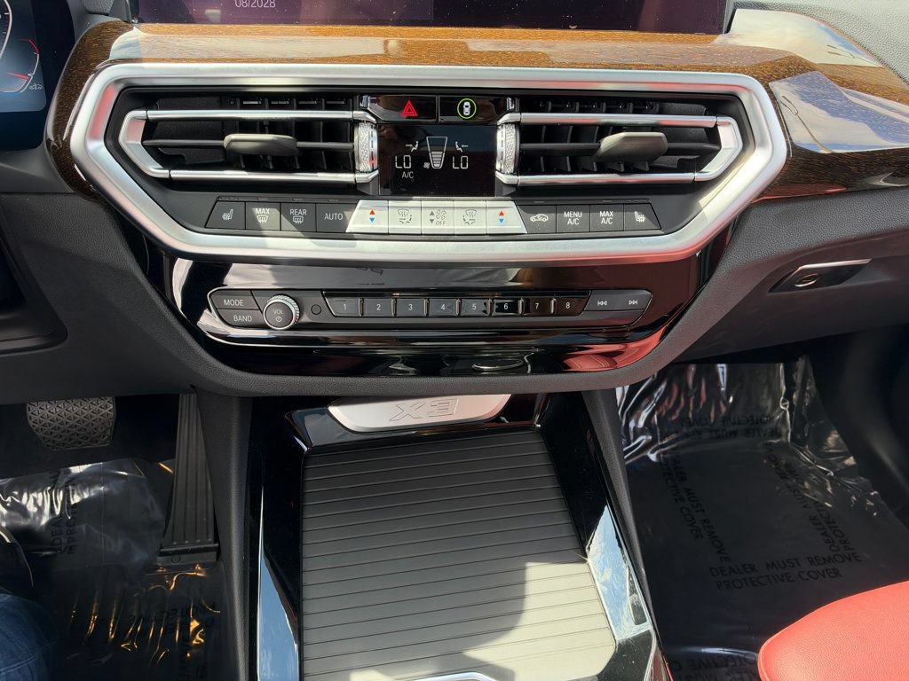 Used 2023 BMW X3 sDrive30i w/ Premium Package w/ZPA RWD image 17