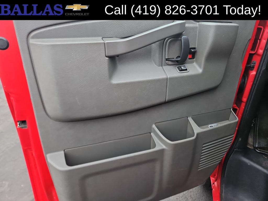 Certified 2016 Chevrolet Express 3500 LT w/ LT Preferred Equipment Group RWD image 23