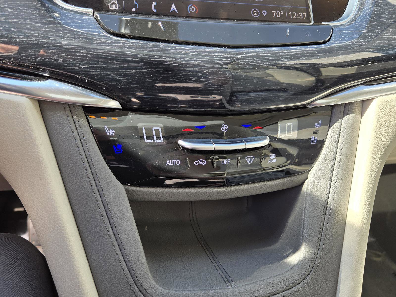 Used 2024 Cadillac XT6 Premium Luxury w/ Technology Package image 26