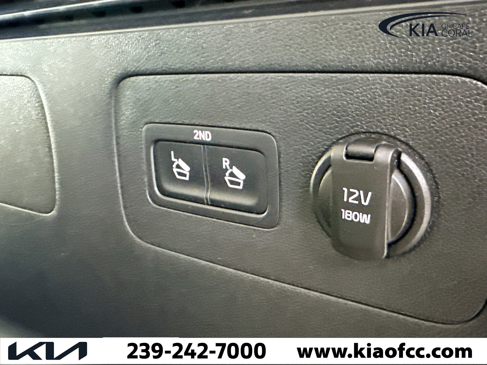 Used 2021 Kia Sorento EX w/ Panoramic Sunroof Package image 13