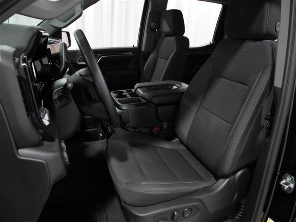 Certified 2024 Chevrolet Silverado 1500 LT AWD/4WD image 5