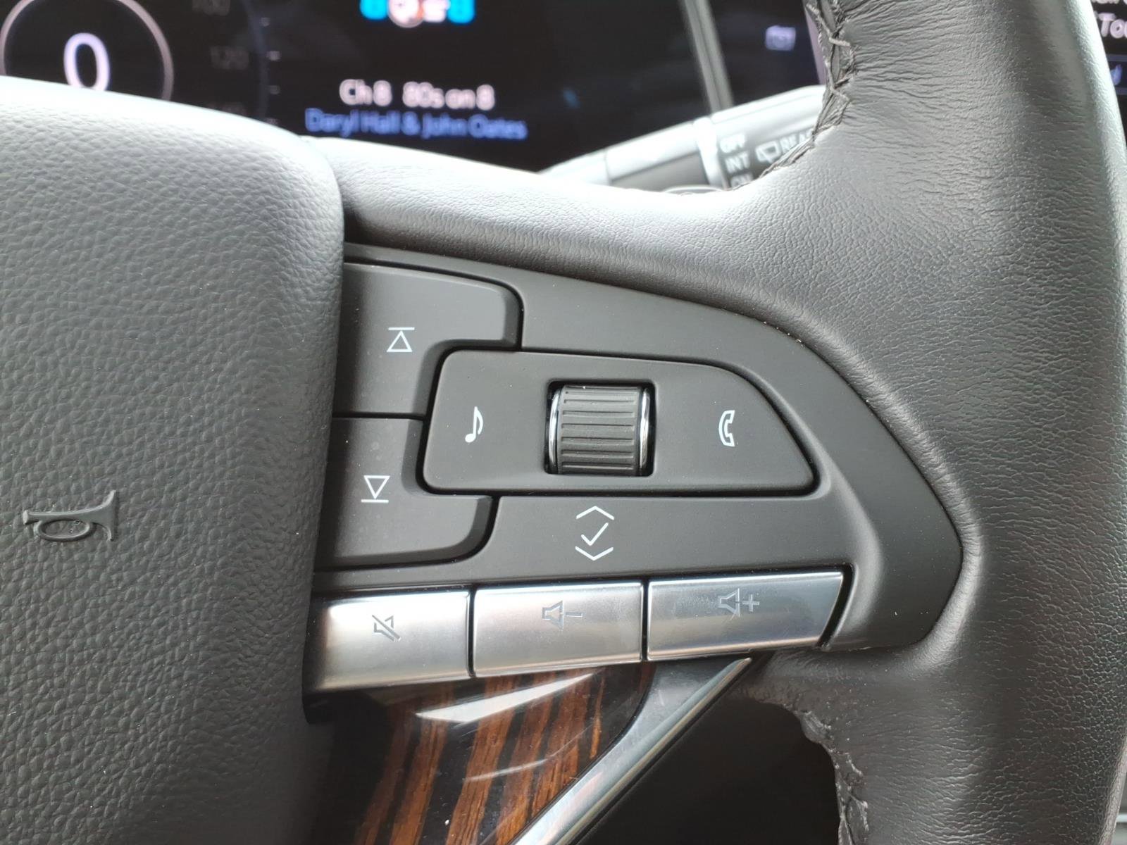 Certified 2023 Cadillac Escalade Premium Luxury w/ Performance Package image 15