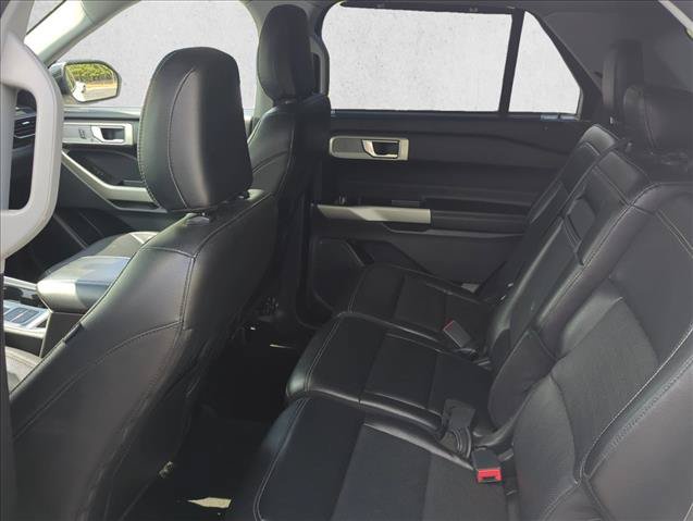 Used 2022 Ford Explorer Limited RWD image 24