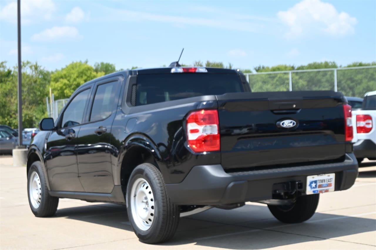 New 2025 Ford Maverick XL w/ Equipment Group 102A AWD/4WD image 34