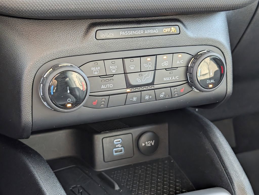 Used 2022 Ford Bronco Sport Outer Banks w/ Tech Package AWD/4WD image 18