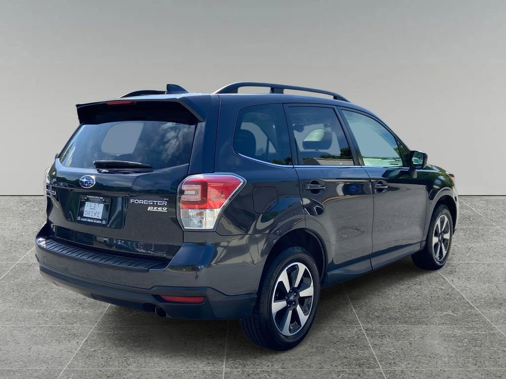 Used 2017 Subaru Forester 2.5i Limited AWD/4WD image 5