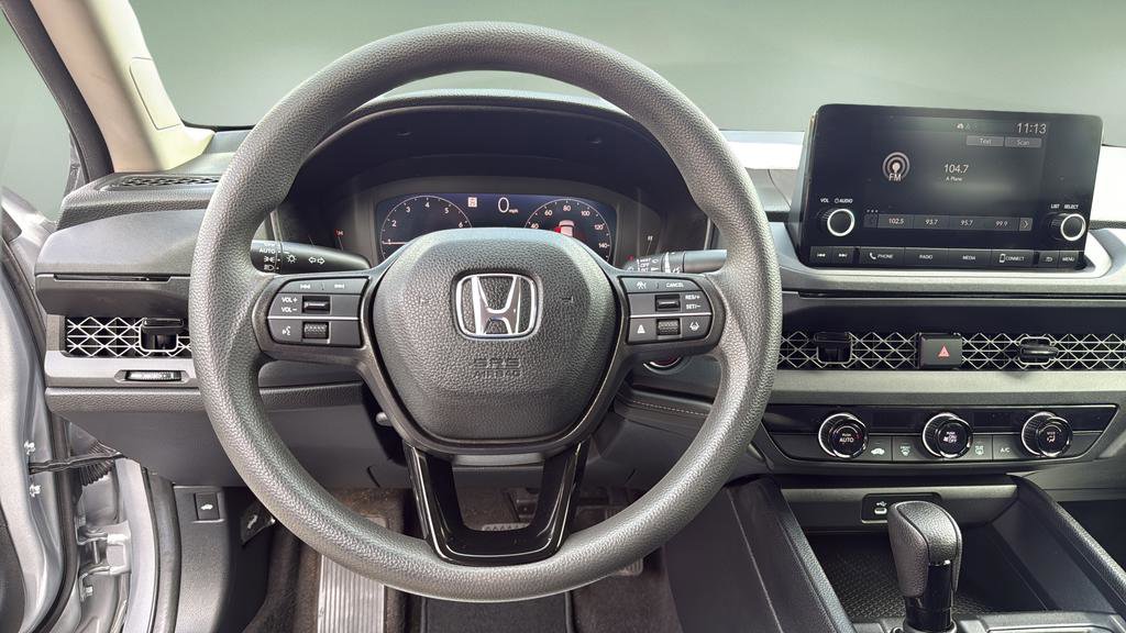 Used 2023 Honda Accord LX image 18