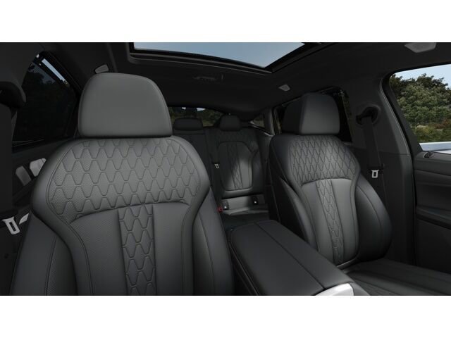 New 2027 BMW X6 M60i AWD/4WD image 11