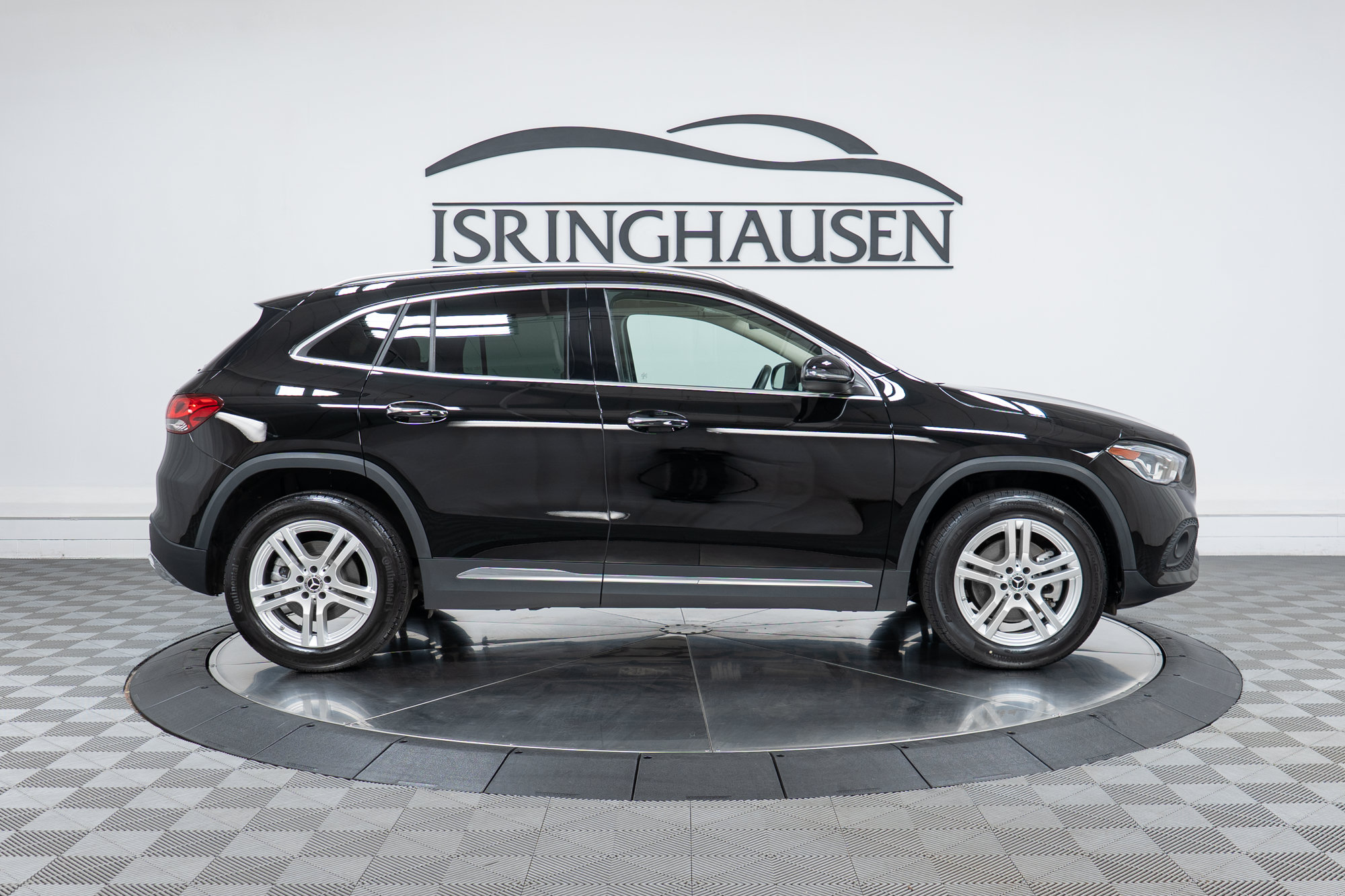 Used 2021 Mercedes-Benz GLA 250 4MATIC image 4