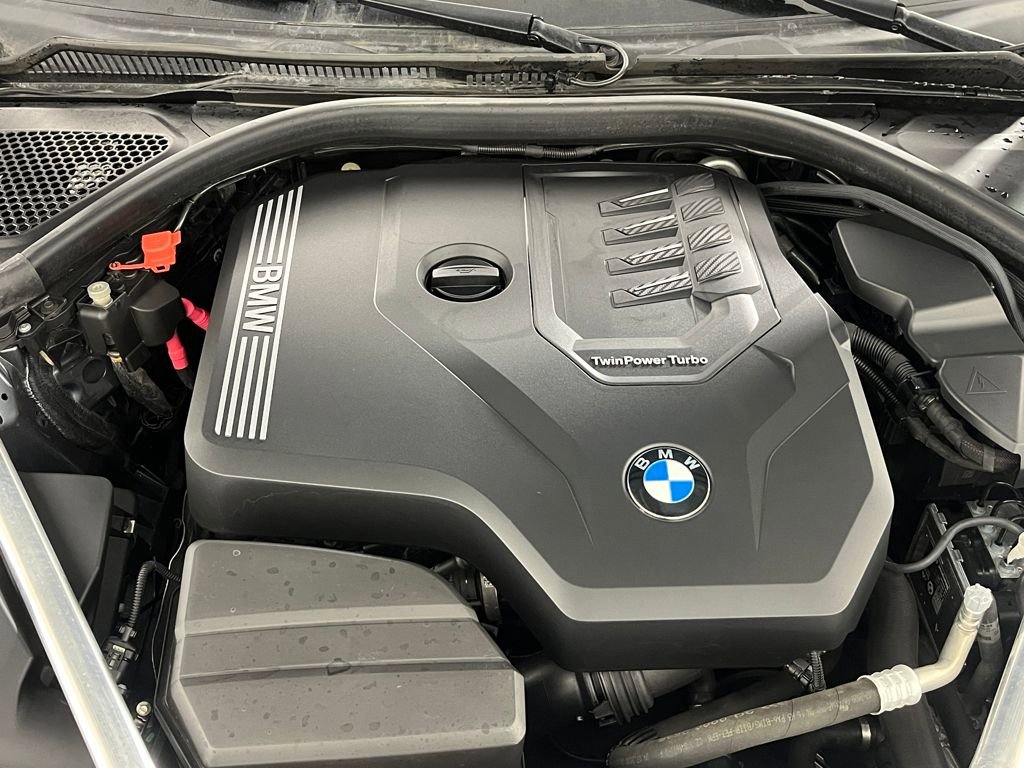 Used 2021 BMW 430i xDrive Coupe w/ Premium Package image 18