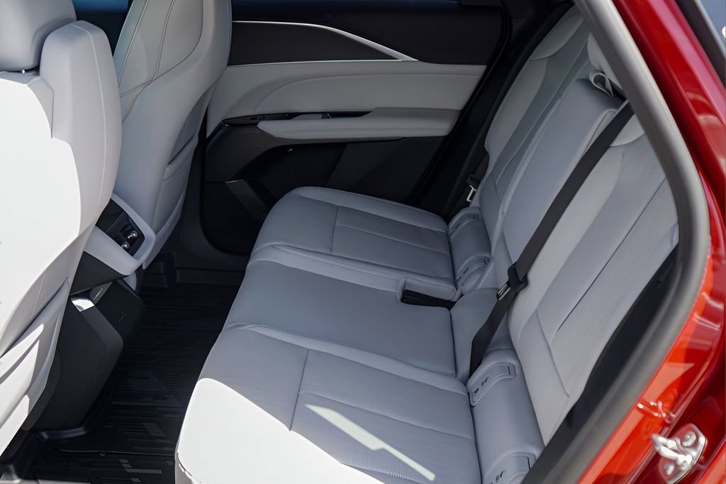 New 2026 Cadillac Lyriq Luxury w/ LPO, Floor Liner Package image 20