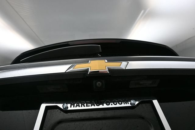Used 2022 Chevrolet Traverse LT FWD image 29