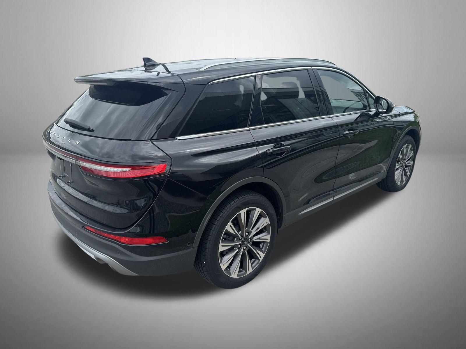 Used 2020 Lincoln Corsair Reserve w/ Equipment Group 201A AWD/4WD image 3