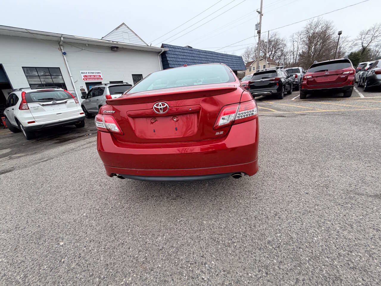 Used 2010 Toyota Camry SE FWD image 7
