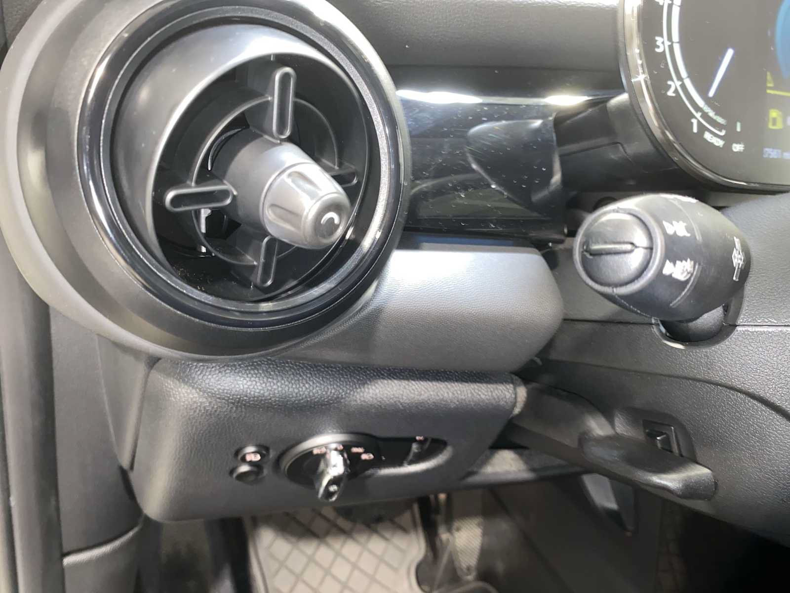 Used 2023 MINI Cooper S FWD image 24