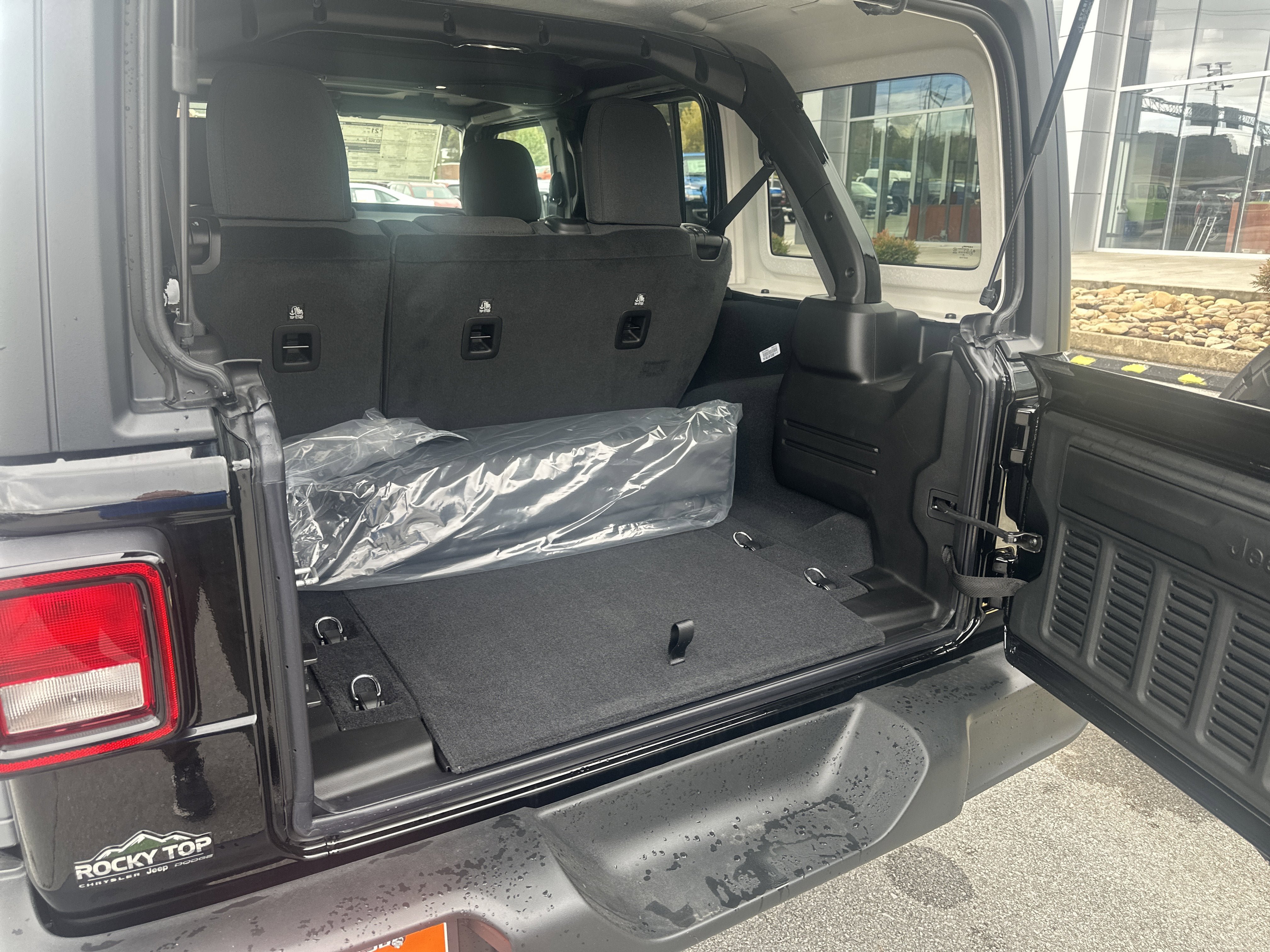 New 2026 Jeep Wrangler Unlimited Sport AWD/4WD image 22