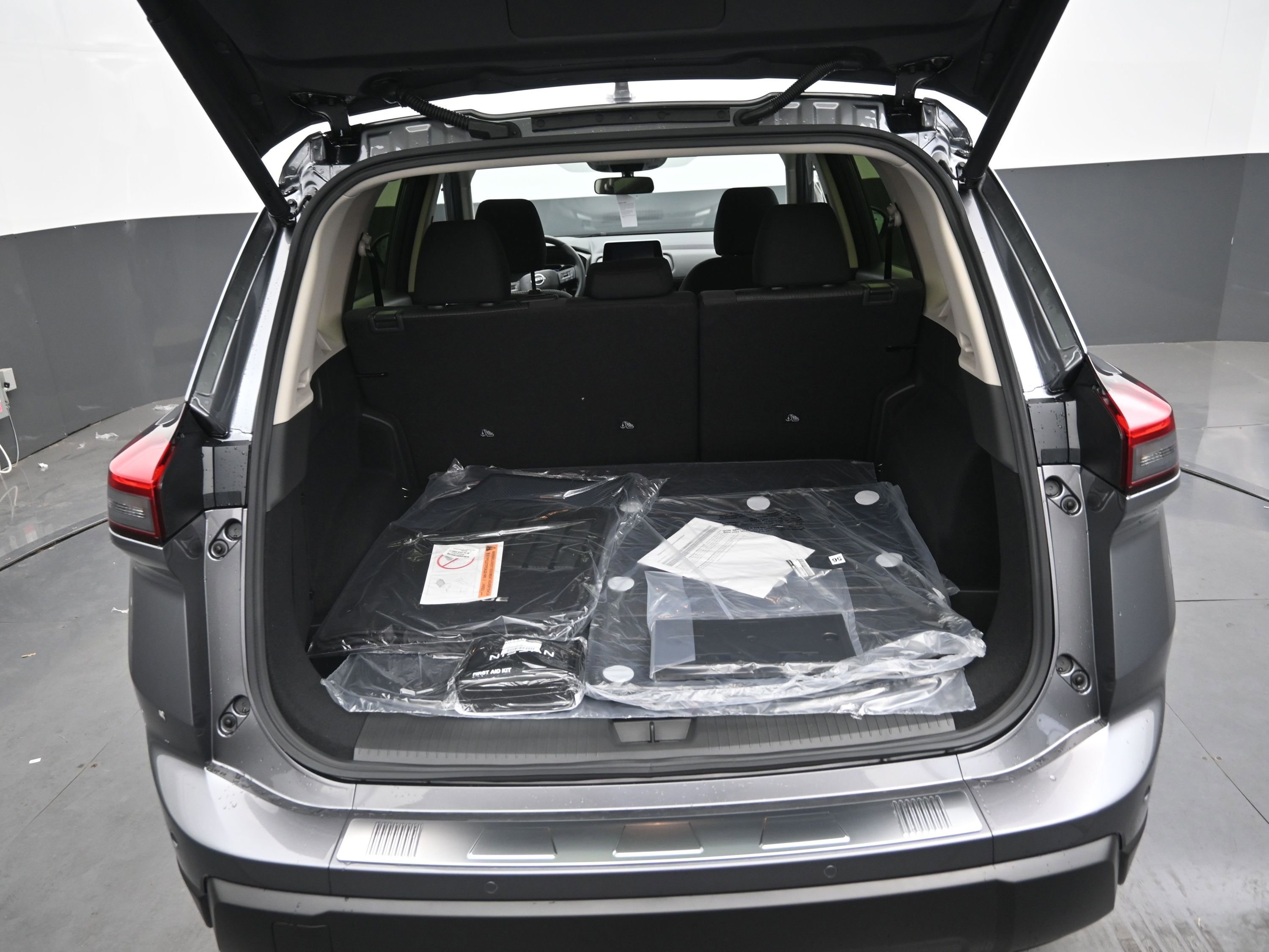 New 2026 Nissan Rogue SV image 9