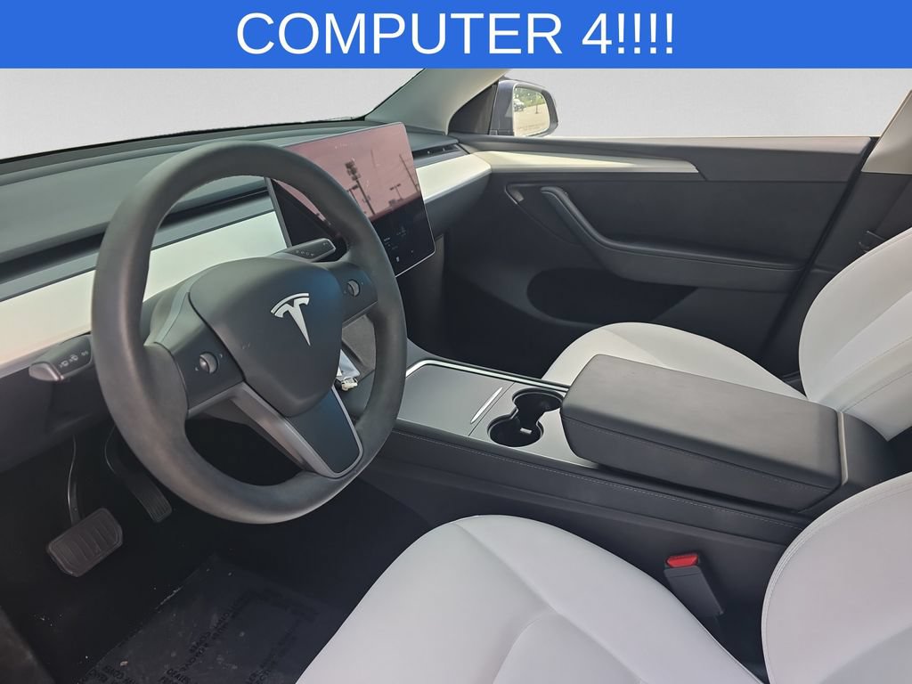 Used 2023 Tesla Model Y Long Range AWD/4WD image 24