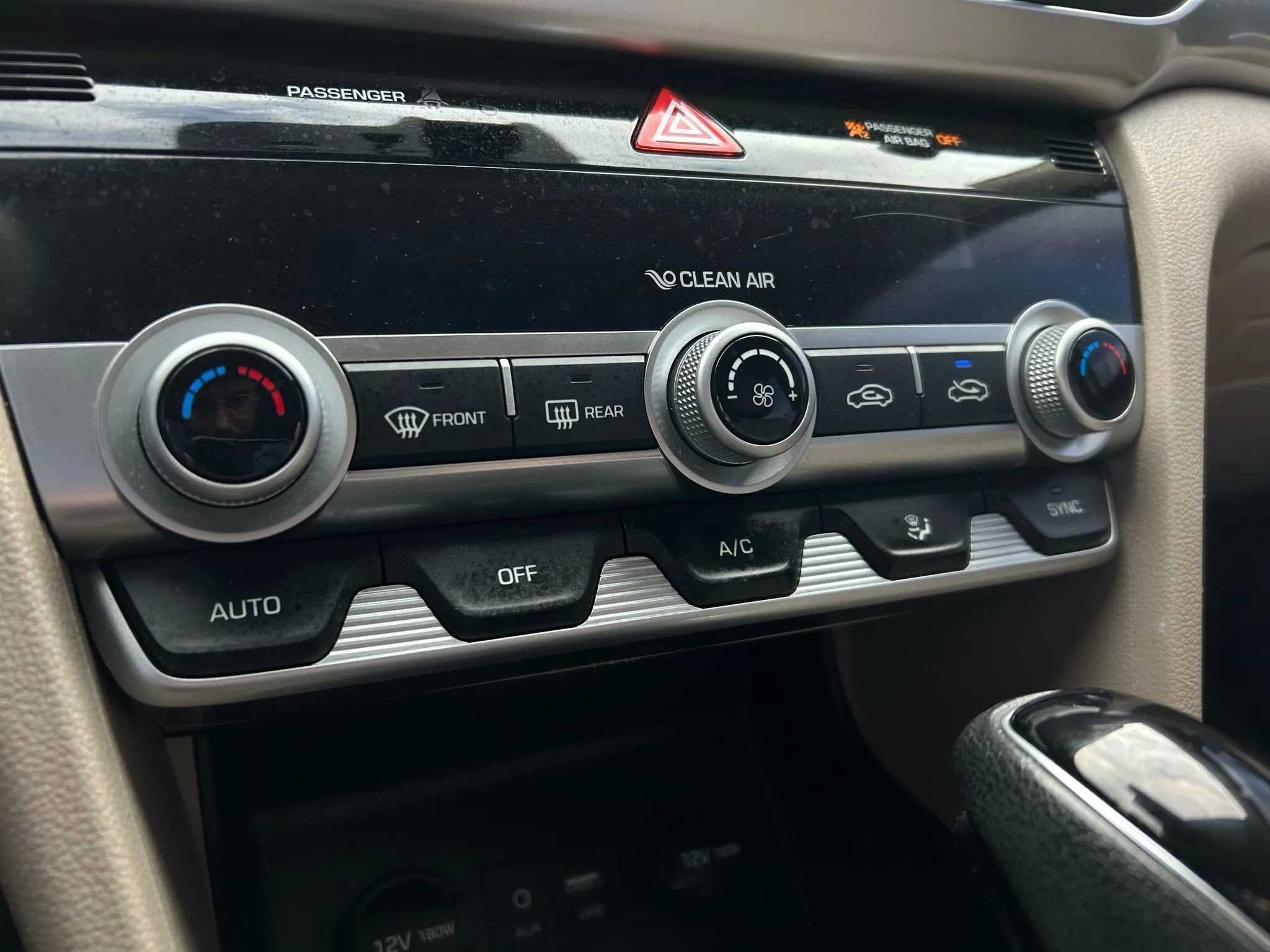 Used 2020 Hyundai Elantra SEL image 20