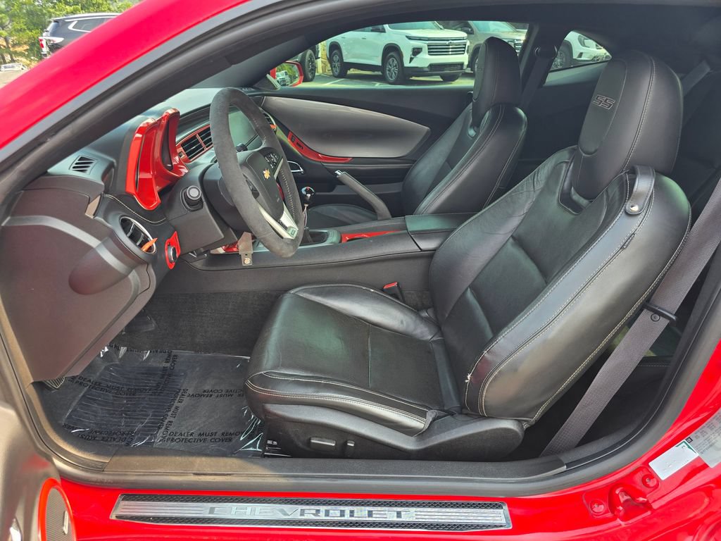 Certified 2013 Chevrolet Camaro SS w/ SS Performance Package RWD image 4