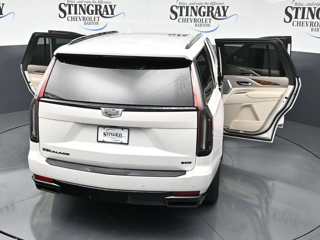 Used 2023 Cadillac Escalade Sport Platinum w/ LPO, ONYX Package AWD/4WD image 38