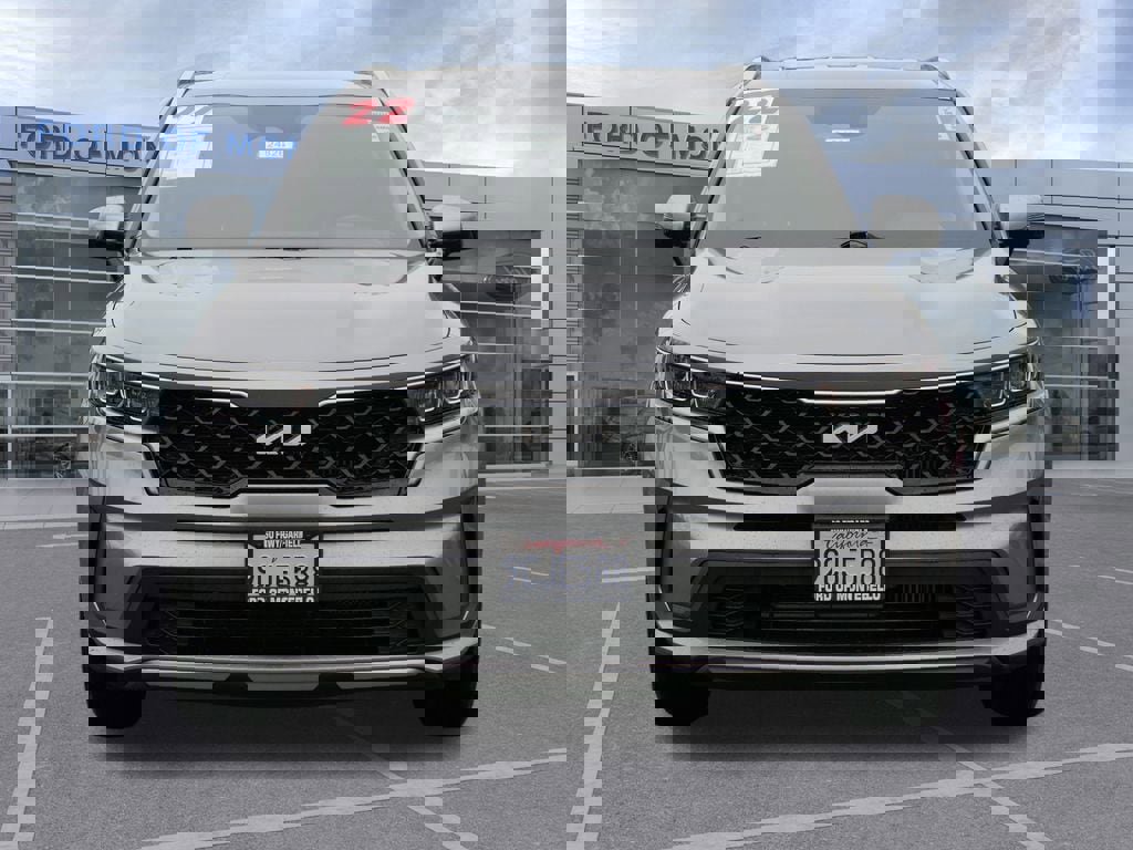 Used 2022 Kia Sorento S image 9
