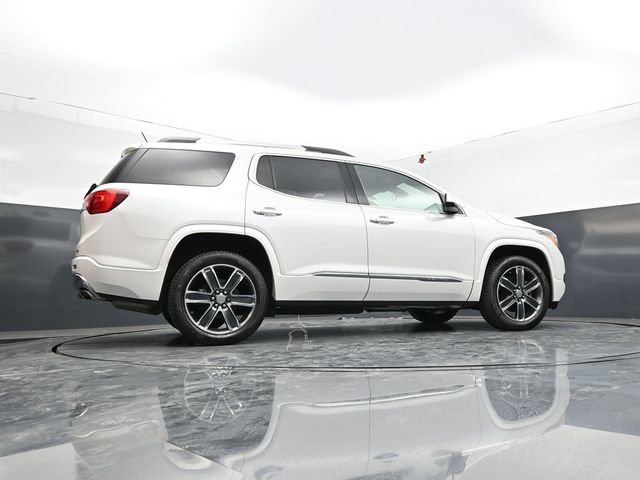 Used 2019 GMC Acadia Denali w/ Technology Package AWD/4WD image 46