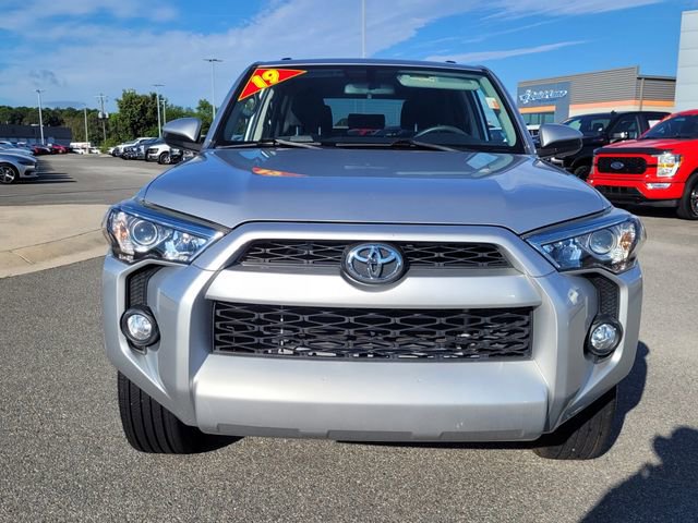 Used 2019 Toyota 4Runner SR5 image 2