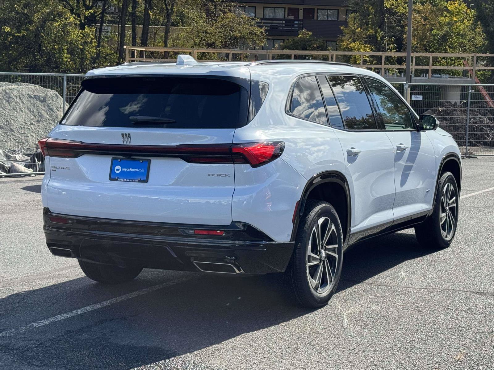 New 2026 Buick Enclave Sport Touring w/ Super Cruise Package AWD/4WD image 2