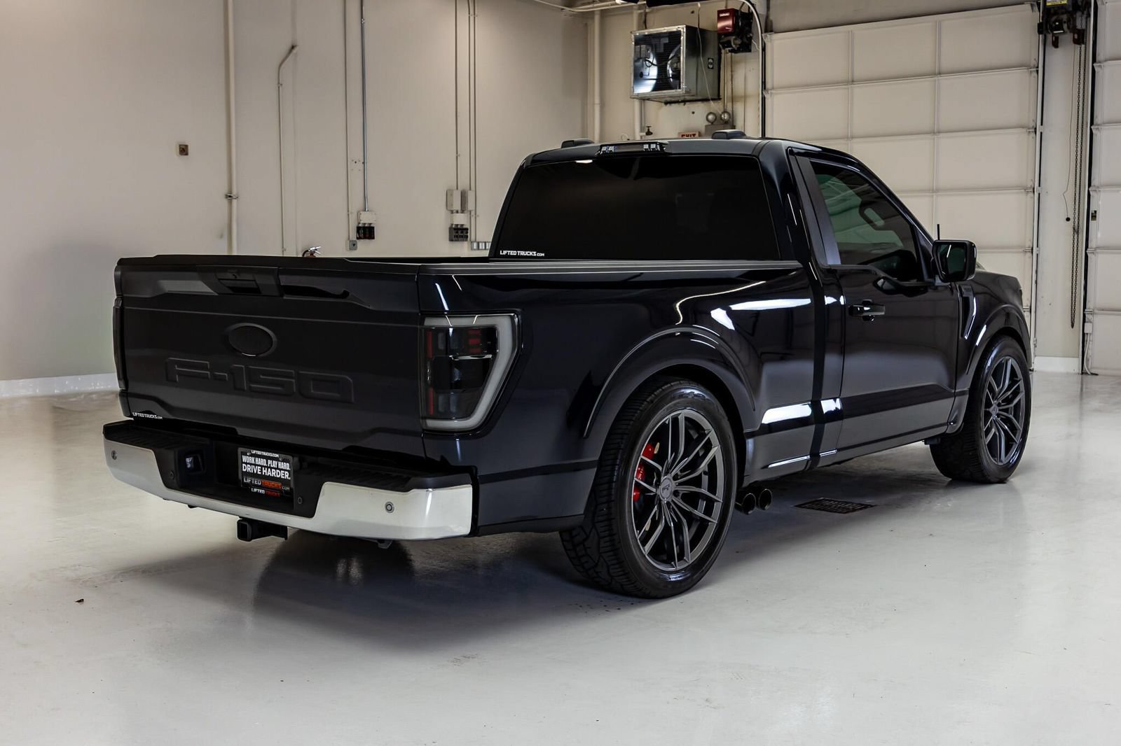 Used 2024 Ford F150 XL w/ Equipment Group 103A High AWD/4WD image 9